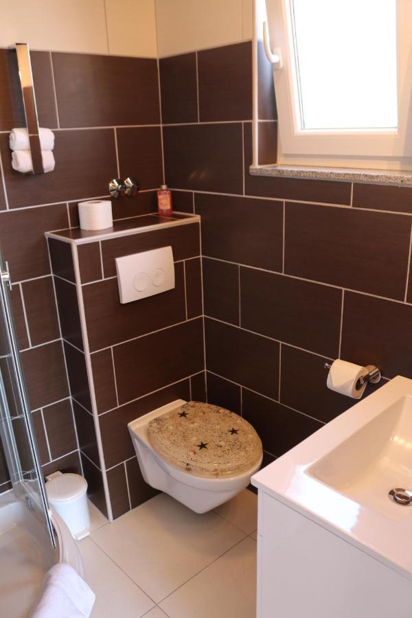 Apartment Matic Vrsi Esterno foto